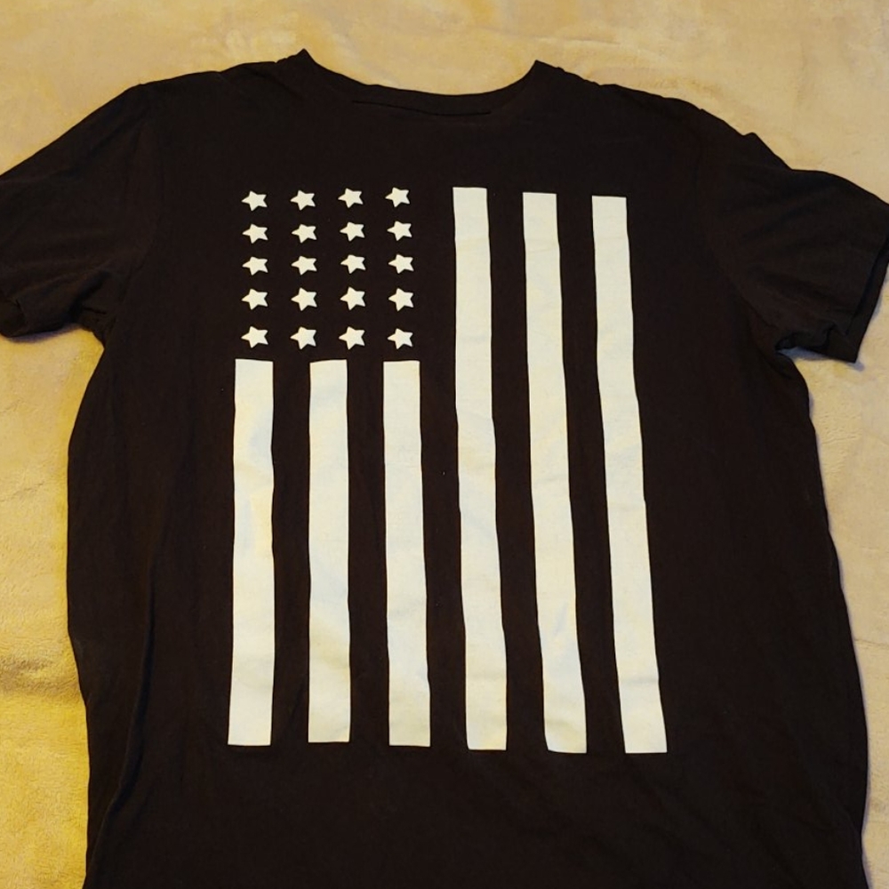 Aeropostale Graphic Tee